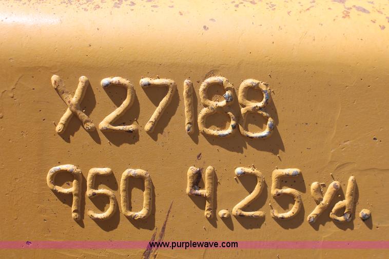 image for item H5609 1998 Caterpillar 950G wheel loader