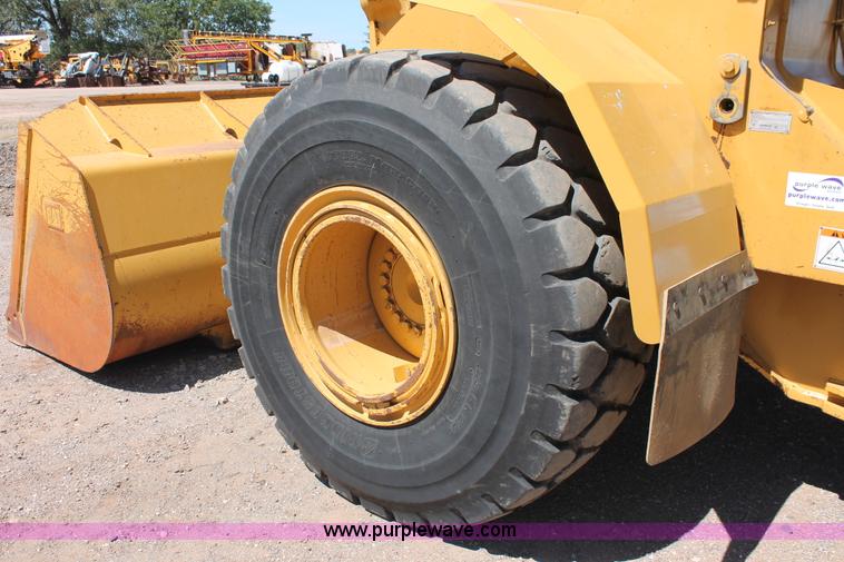 image for item H5609 1998 Caterpillar 950G wheel loader