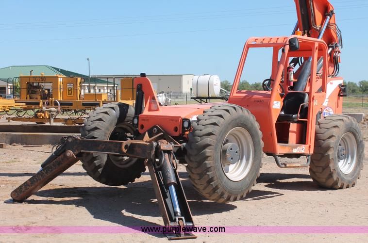 image for item H5610 2006 SkyTrak 10042 telehandler