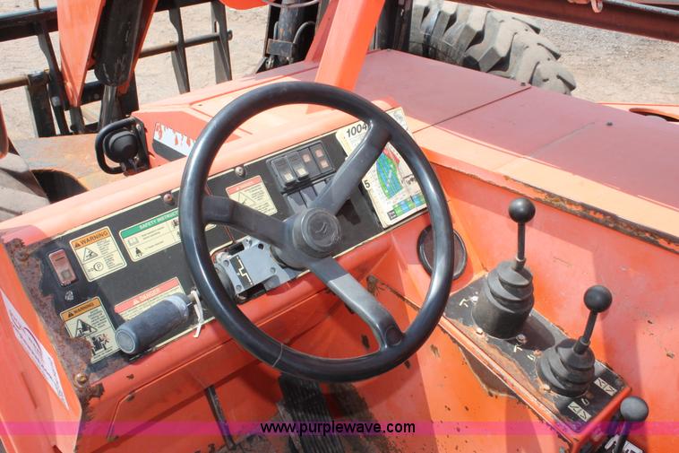 image for item H5610 2006 SkyTrak 10042 telehandler