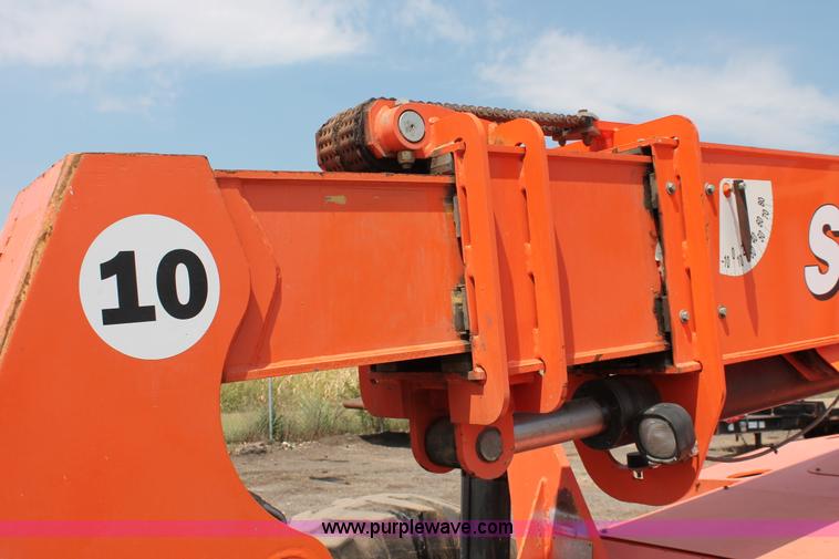 image for item H5610 2006 SkyTrak 10042 telehandler