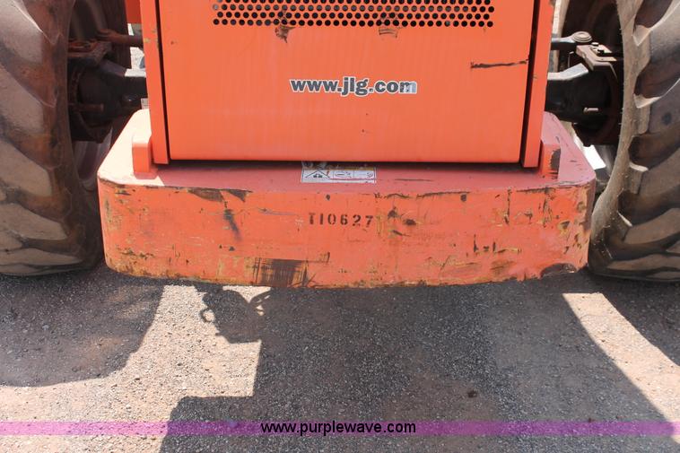 image for item H5610 2006 SkyTrak 10042 telehandler