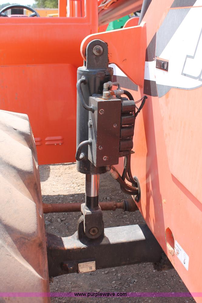 image for item H5610 2006 SkyTrak 10042 telehandler