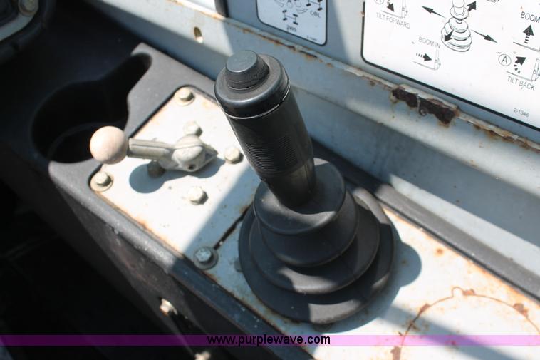 image for item H5611 2006 Genie GTH-644 telehandler