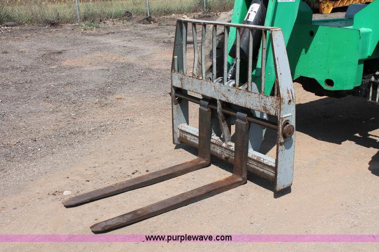 image for item H5611 2006 Genie GTH-644 telehandler