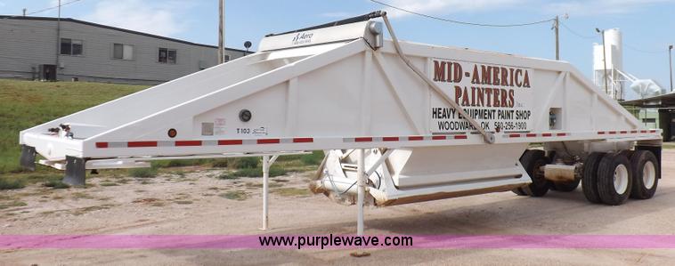 image for item H9144 1989 Ranco bottom dump trailer