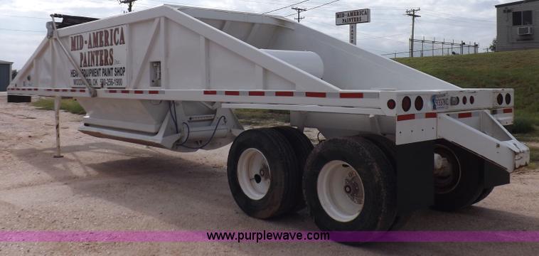 image for item H9144 1989 Ranco bottom dump trailer