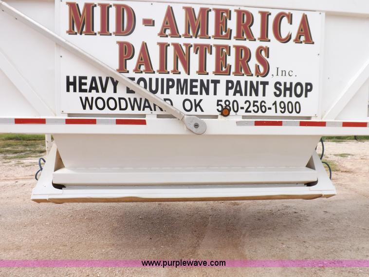 image for item H9144 1989 Ranco bottom dump trailer