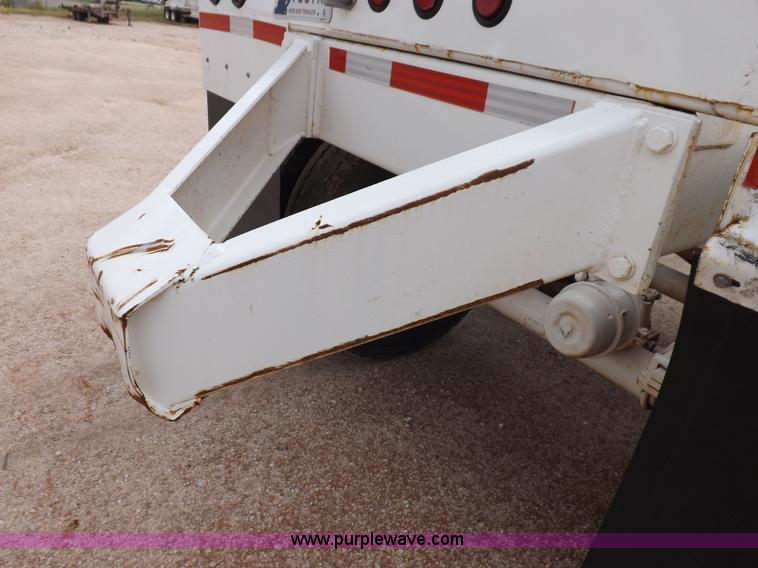image for item H9144 1989 Ranco bottom dump trailer