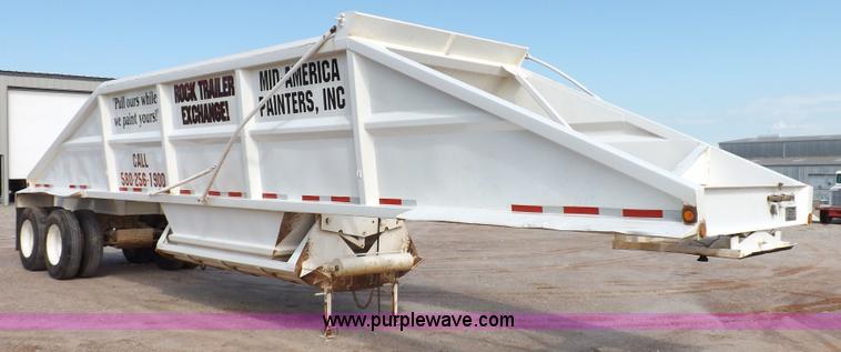 image for item H9145 2001 Corn Belt bottom dump trailer