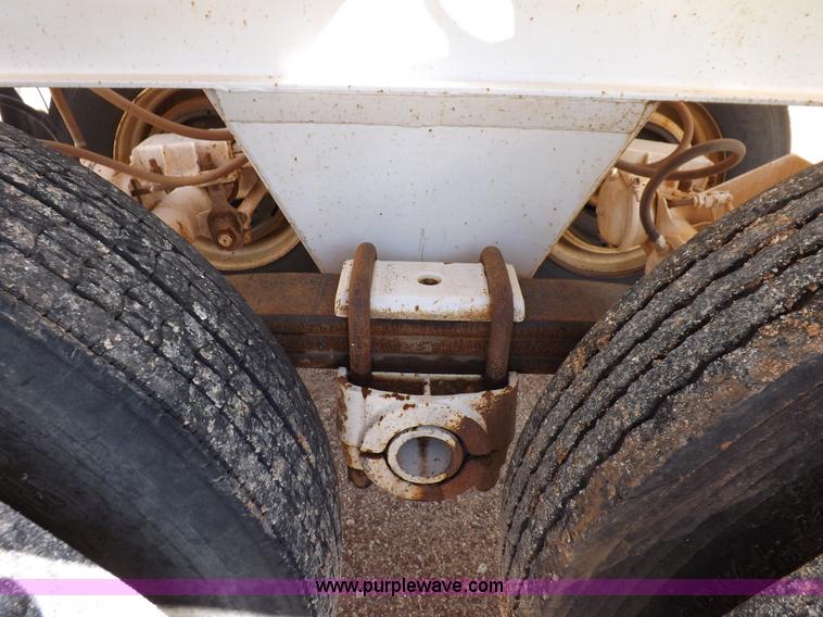 image for item H9145 2001 Corn Belt bottom dump trailer