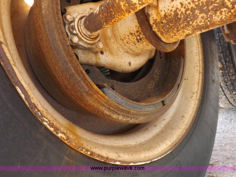 image for item H9145 2001 Corn Belt bottom dump trailer