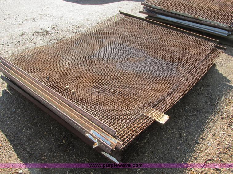 image for item H9264 (13) El Jay screens