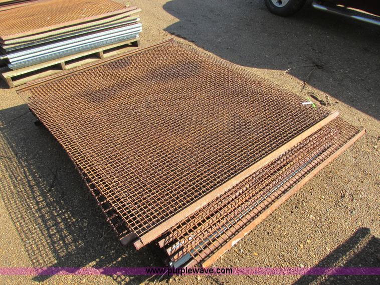 image for item H9266 Assorted El Jay screens