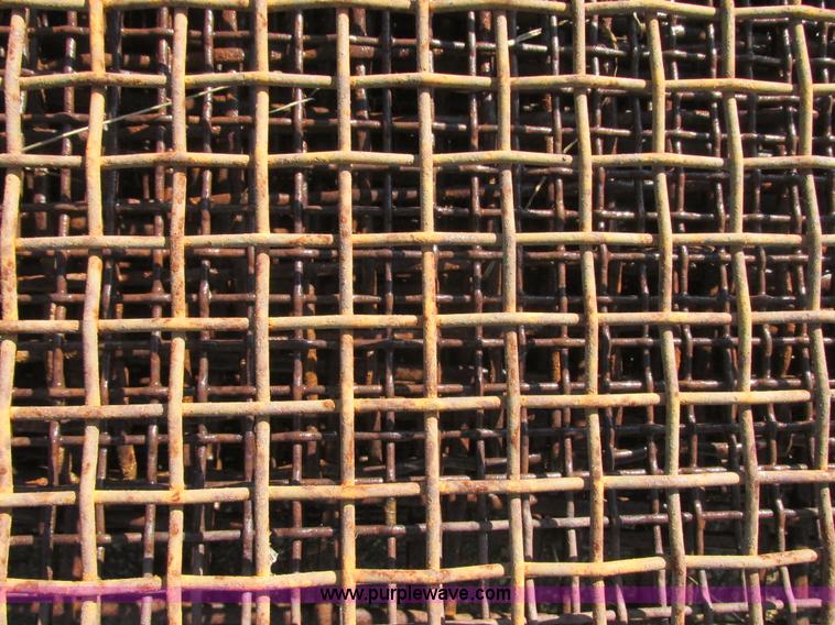 image for item H9266 Assorted El Jay screens