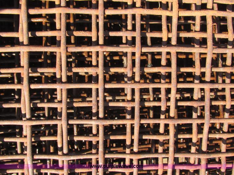 image for item H9267 (11) El Jay screens