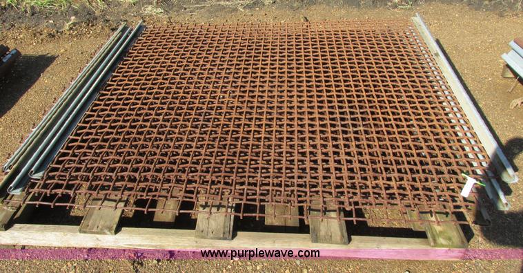 image for item H9268 Assorted El Jay screens