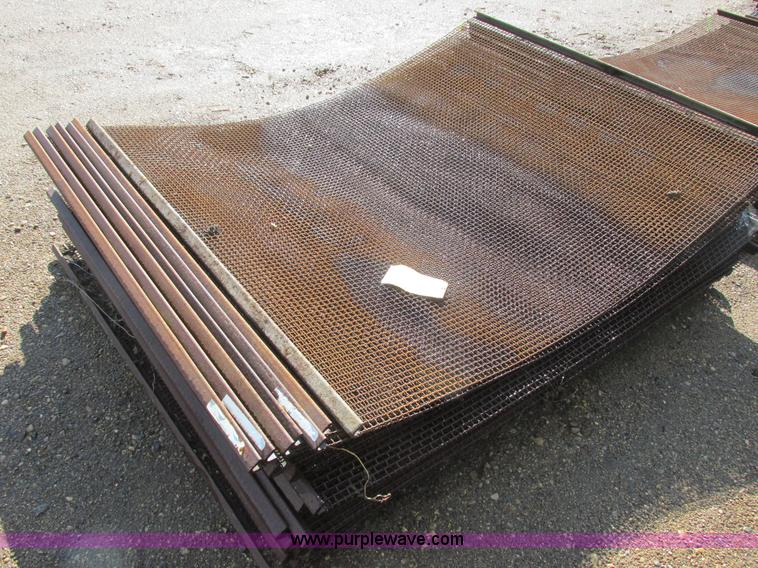 image for item H9270 (26) El Jay screens