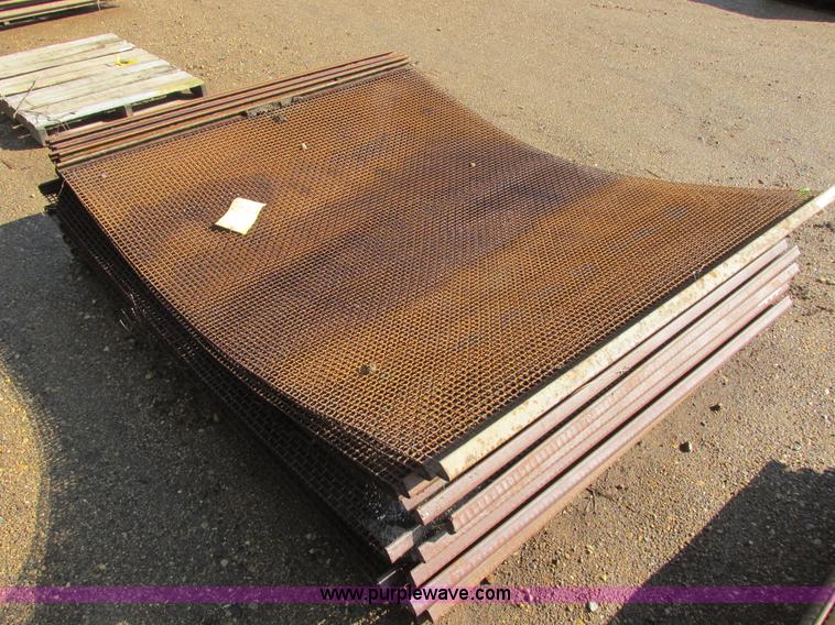 image for item H9270 (26) El Jay screens