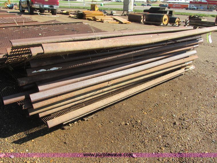 image for item H9271 (16) El Jay screens