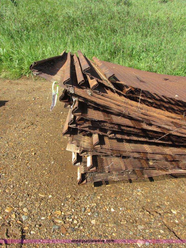 image for item H9271 (16) El Jay screens