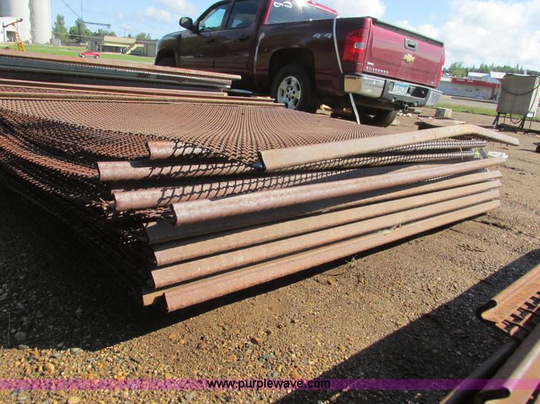 image for item H9276 (13) Pioneer crusher screens