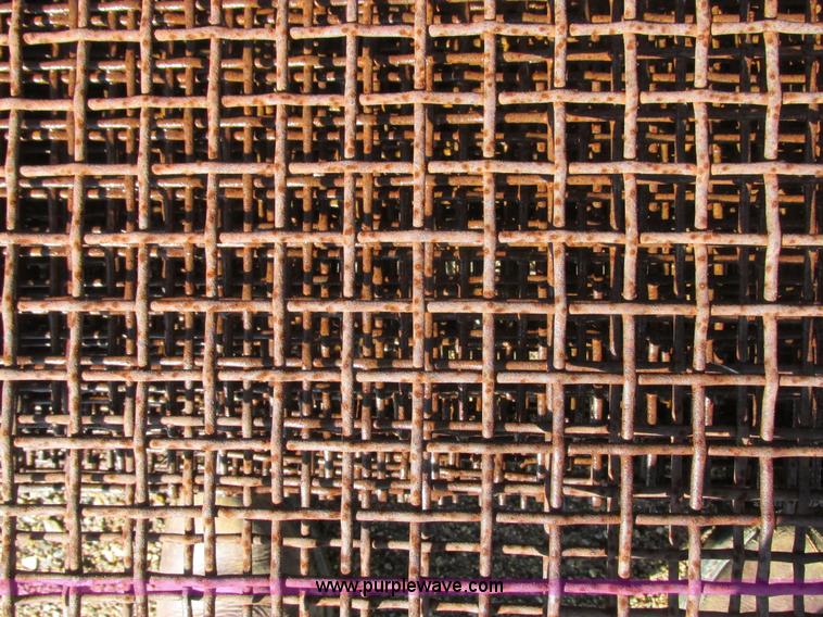 image for item H9276 (13) Pioneer crusher screens