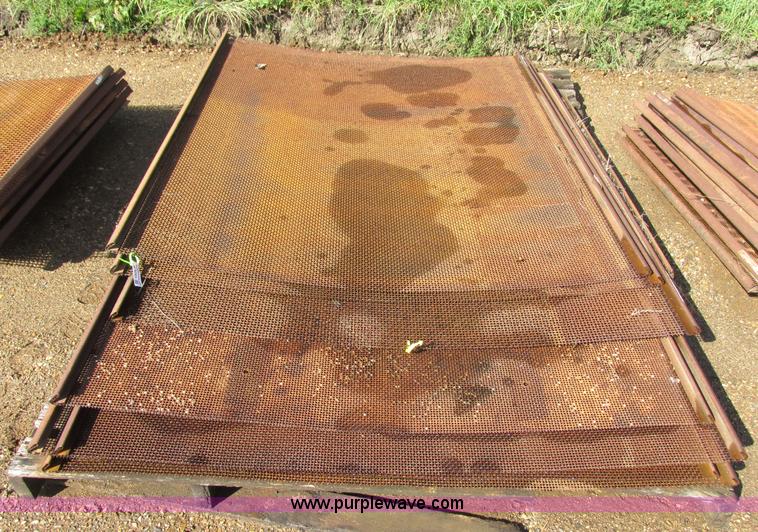 image for item H9281 (6) Pioneer crusher screens