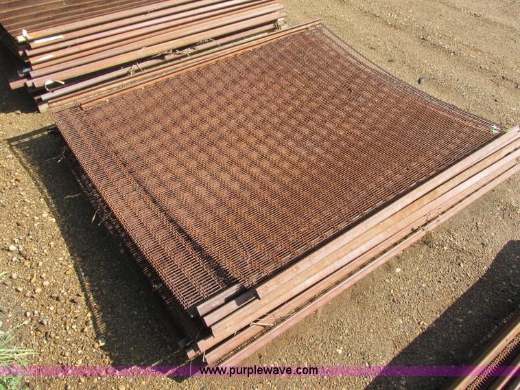 image for item H9283 (11) Pioneer crusher screens