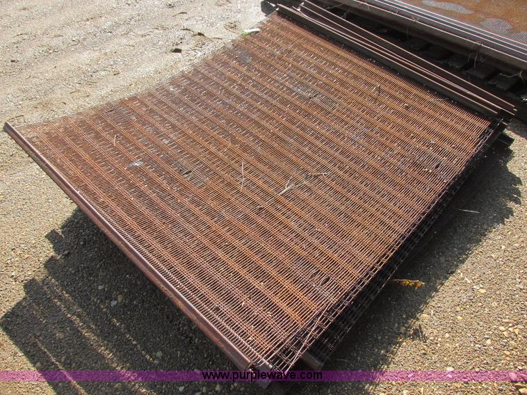 image for item H9284 (14) Pioneer crusher screens