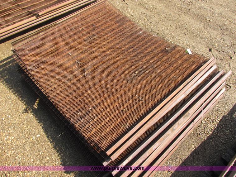 image for item H9284 (14) Pioneer crusher screens