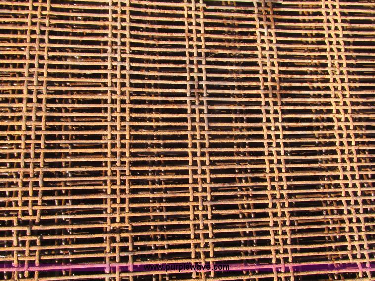 image for item H9284 (14) Pioneer crusher screens