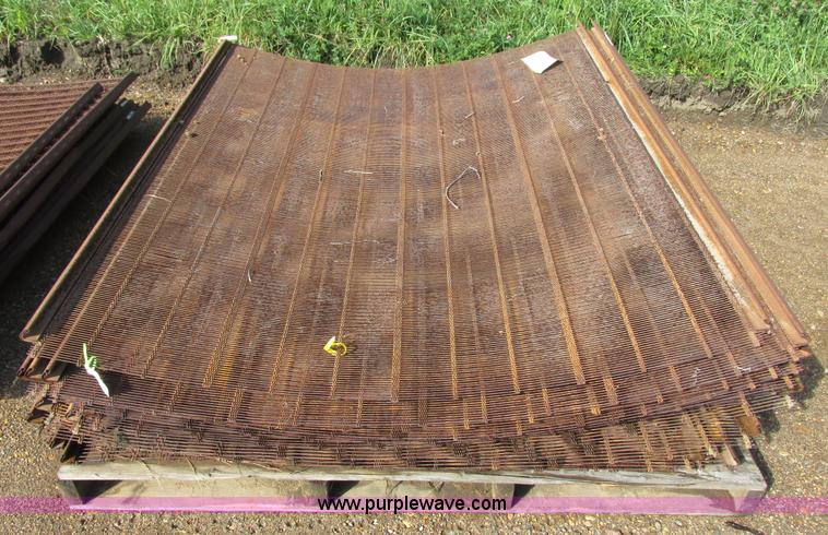 image for item H9286 (22) Pioneer crusher screens