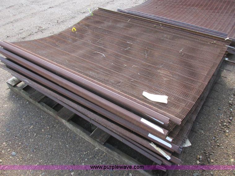 image for item H9286 (22) Pioneer crusher screens