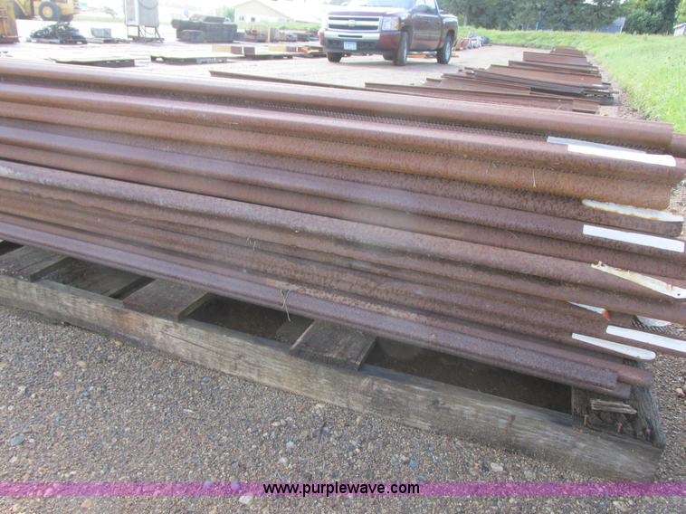 image for item H9286 (22) Pioneer crusher screens