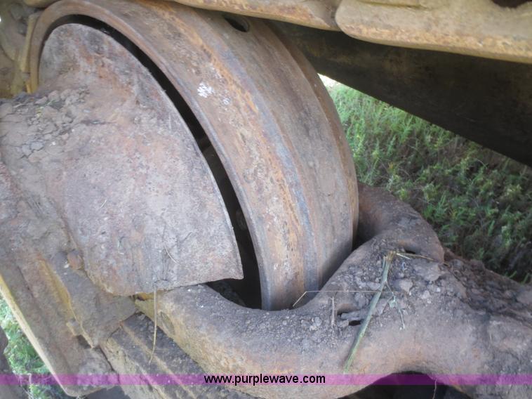 image for item I2220 Allis Chalmers HD20H dozer