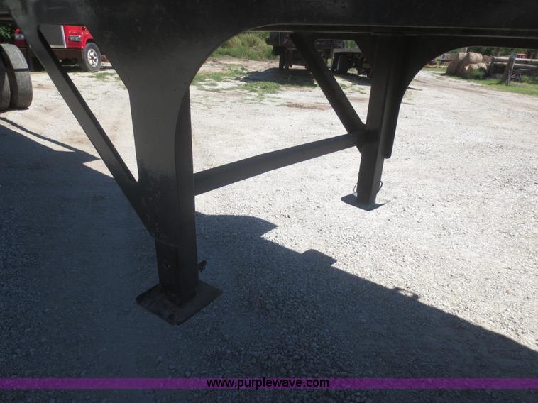 image for item I2221 1998 Clements end dump trailer