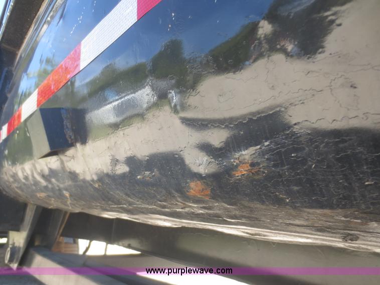 image for item I2221 1998 Clements end dump trailer