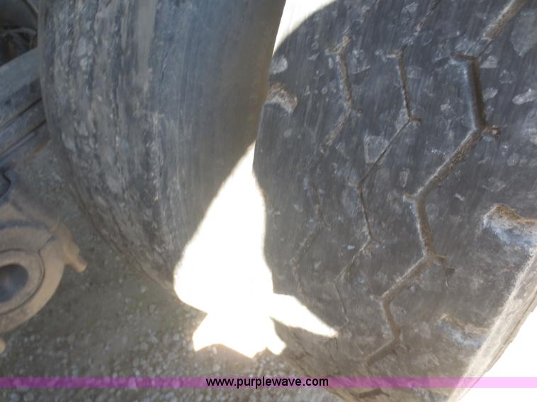 image for item I2221 1998 Clements end dump trailer