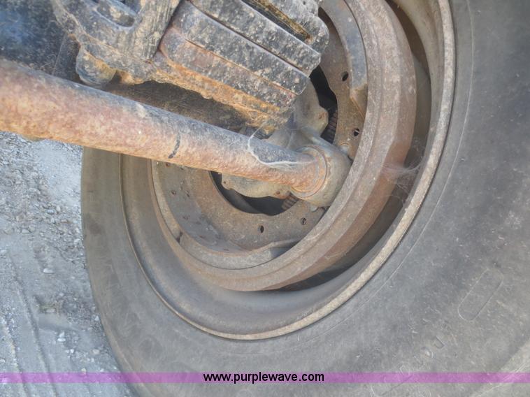 image for item I2221 1998 Clements end dump trailer