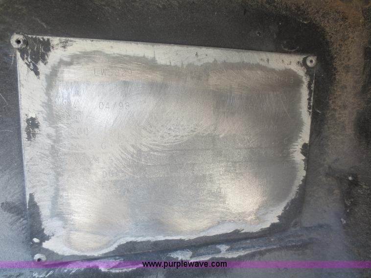 image for item I2221 1998 Clements end dump trailer