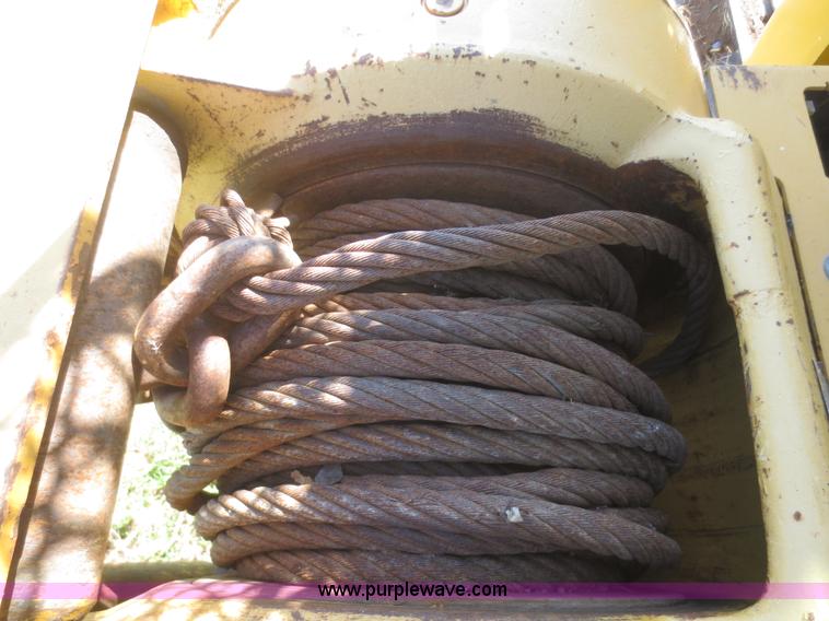 image for item I2234 2006 John Deere 450J LT dozer