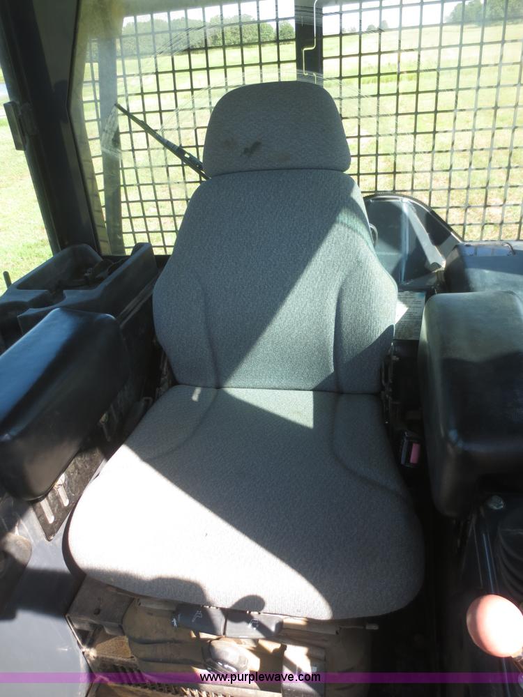 image for item I2234 2006 John Deere 450J LT dozer