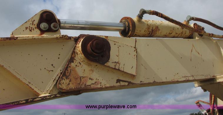 image for item I2526 1990 Tesmec TRS 1000B rocksaw