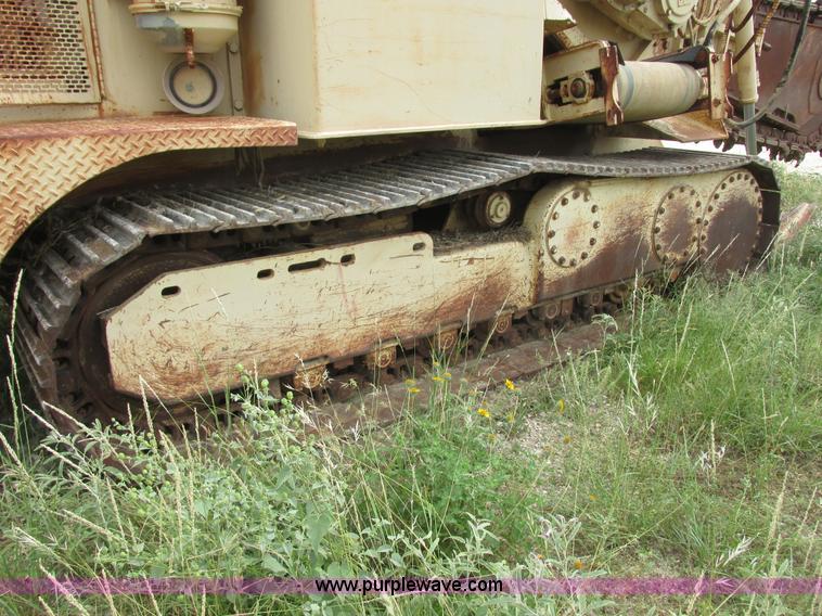 image for item I2526 1990 Tesmec TRS 1000B rocksaw