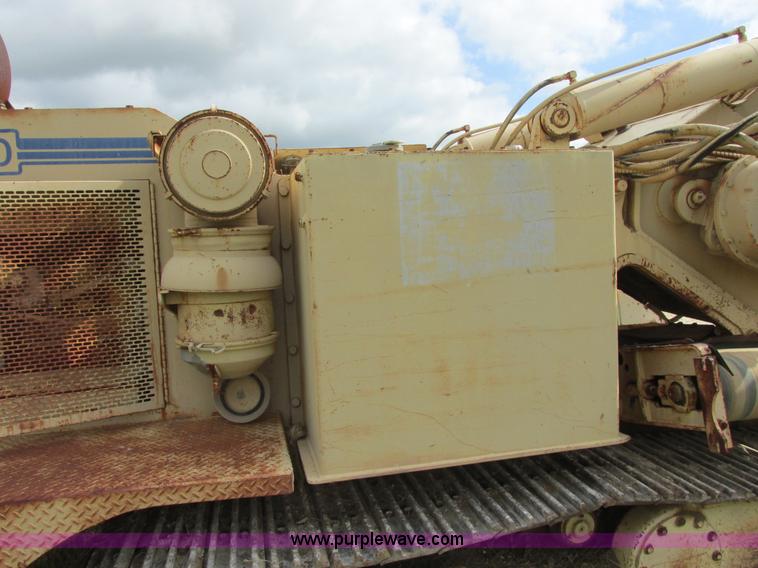 image for item I2526 1990 Tesmec TRS 1000B rocksaw