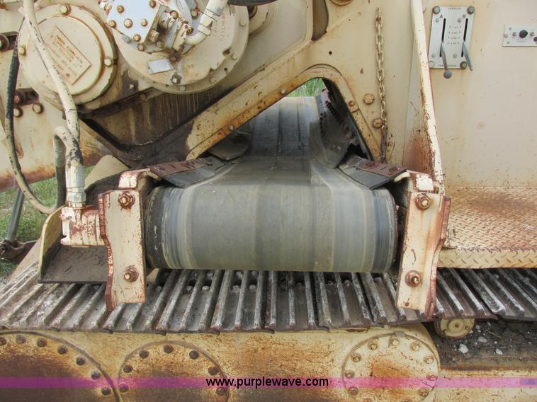 image for item I2526 1990 Tesmec TRS 1000B rocksaw