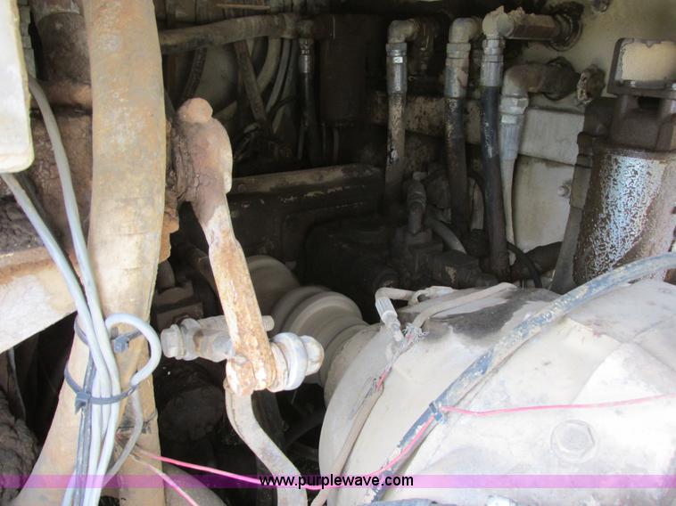 image for item I2526 1990 Tesmec TRS 1000B rocksaw