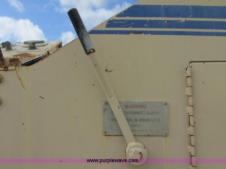 image for item I2526 1990 Tesmec TRS 1000B rocksaw