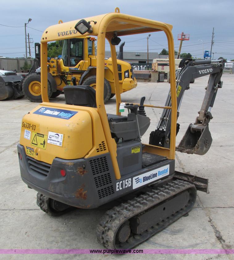 image for item I4134 2008 Volvo EC15B compact excavator